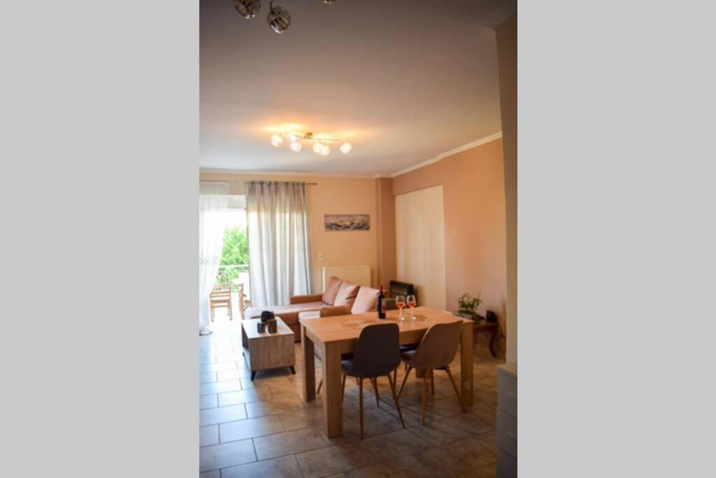 Picolla Casa Appartement Xylokastro Buitenkant foto